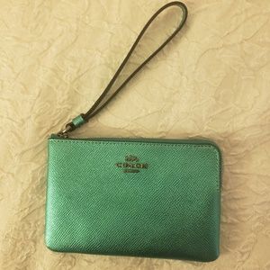 NWT Coach wristlet